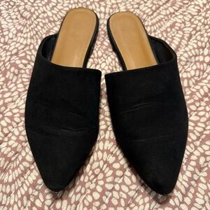 Qupid Black Suede Mules